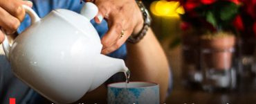 How is India becoming a health tourism destination for naturopathy experts?