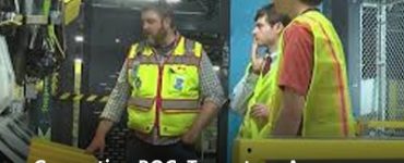 Generation ROC: Teens tour Amazon prior to selective internship, scholarship initiative