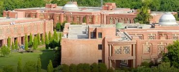 IIM Lucknow's New Chapter: 30% of the incoming cohort being female