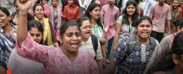 Andhra University Hostelers Protest over Food Quality And Campus Safety