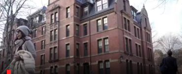 Harvard strips 900 grad students, claims research isn't work