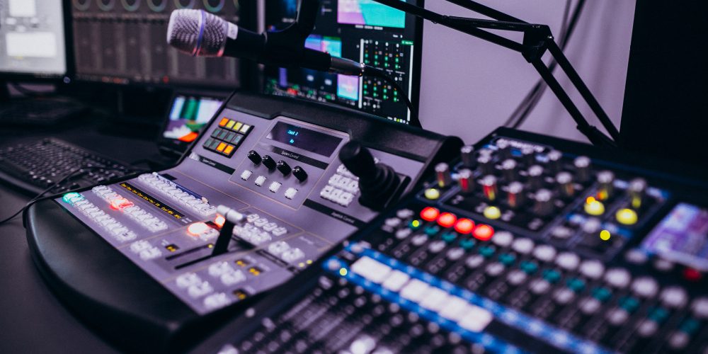Mass Communication Course: Eligibility, Entrance Test, Career Opportunities and Future Scope